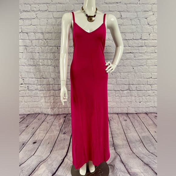 Brand New V Neck Plus Size Maxi Dress Magenta Size Various - Picture 5 of 11